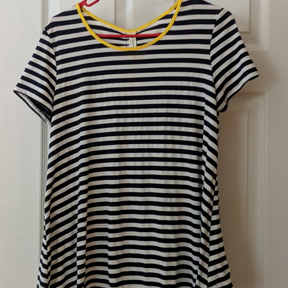 Black and white striped t-shirt